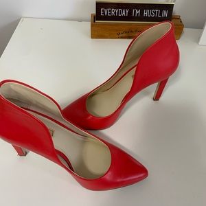 BCBG red stilettos